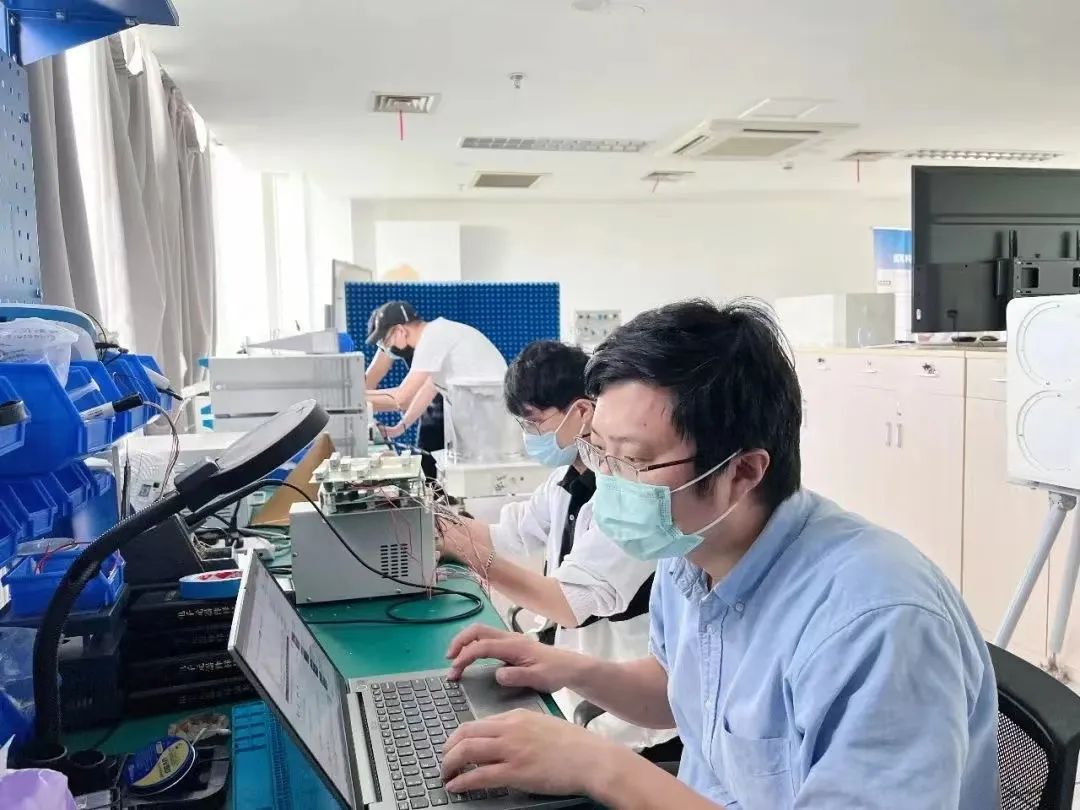 吉林回应放宽基层医疗设备报废标准：废止“达到使用年限即报废”惯性做法(图1)