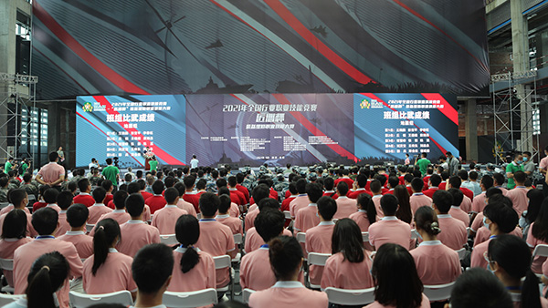 荣耀WIN游戏本等多款新品正式发布荣耀PC家族全面爆发(图1)